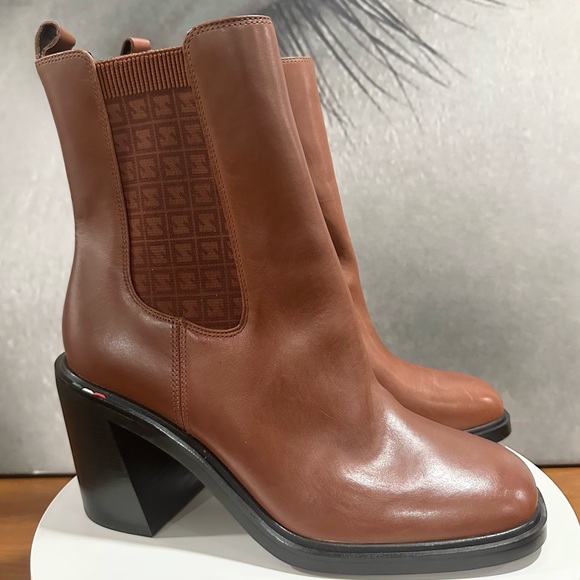 🌸FRANCO SARTO🌸 A-Paula Leather Booties Size: 9 - Picture 5 of 15